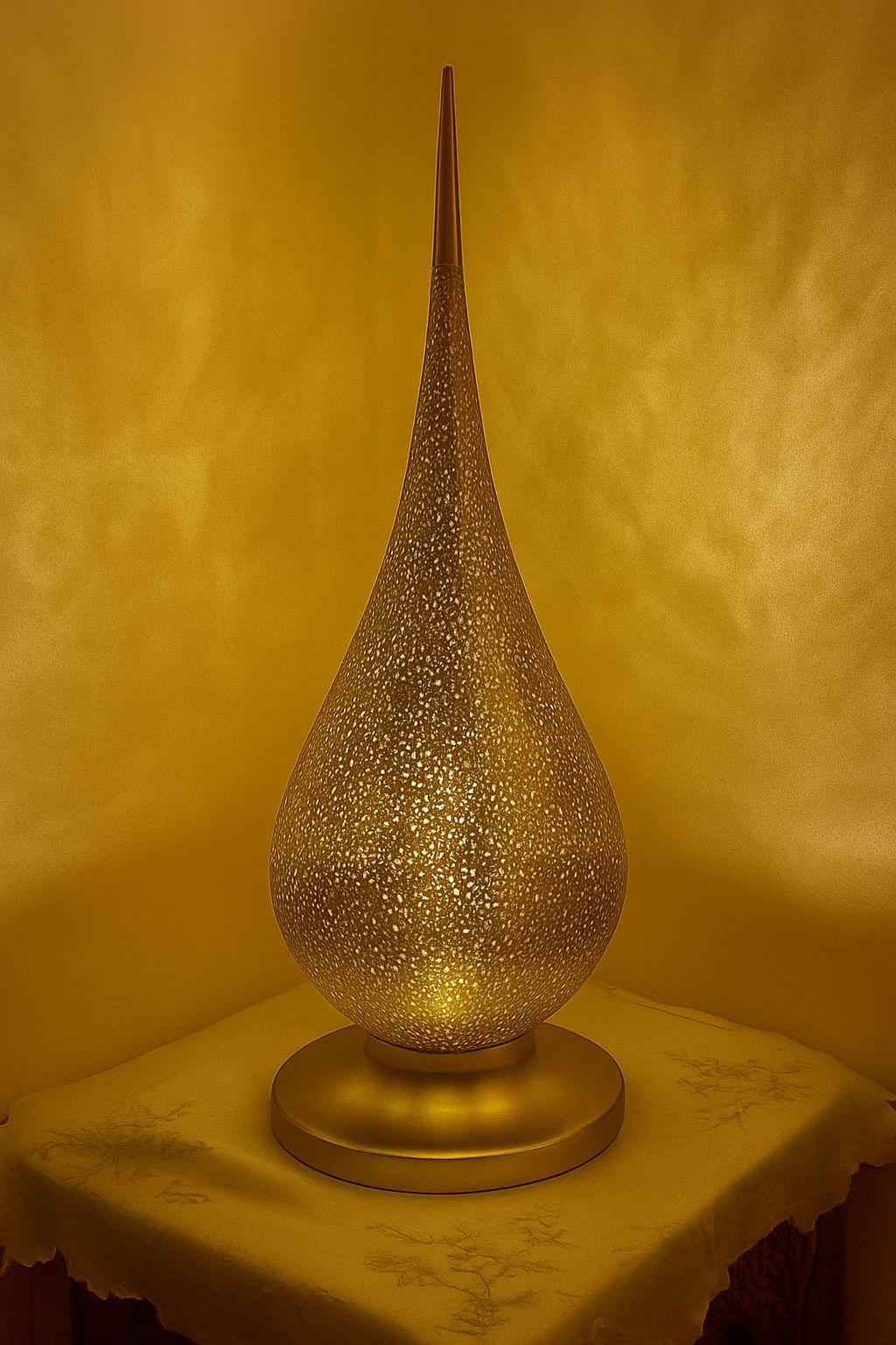Golden Tear — Brass Table Lamp
