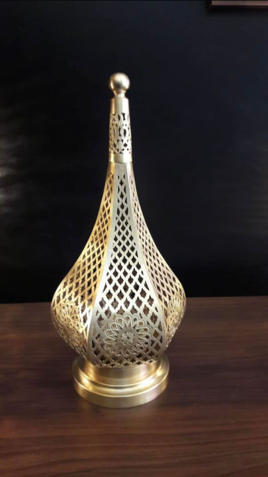Royal Lattice Lamp