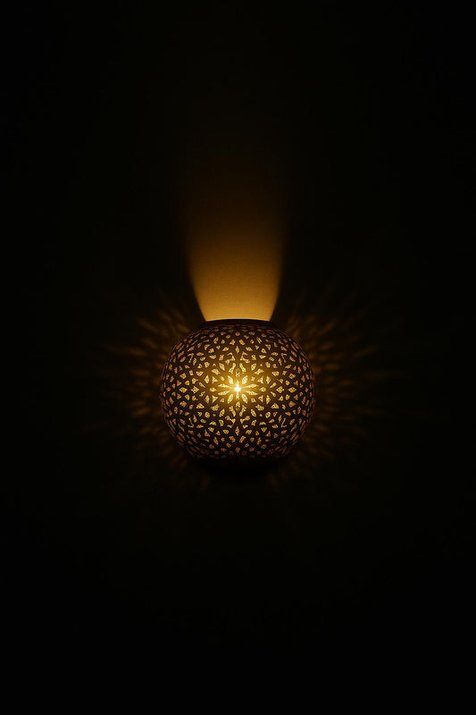 Wall Sconce Golden Bloom