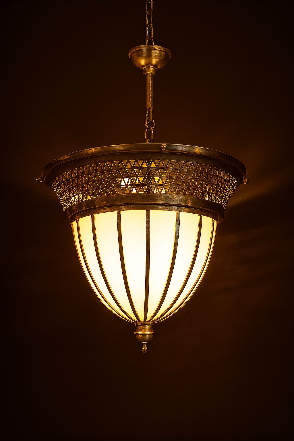 Royal Tbak Suspension