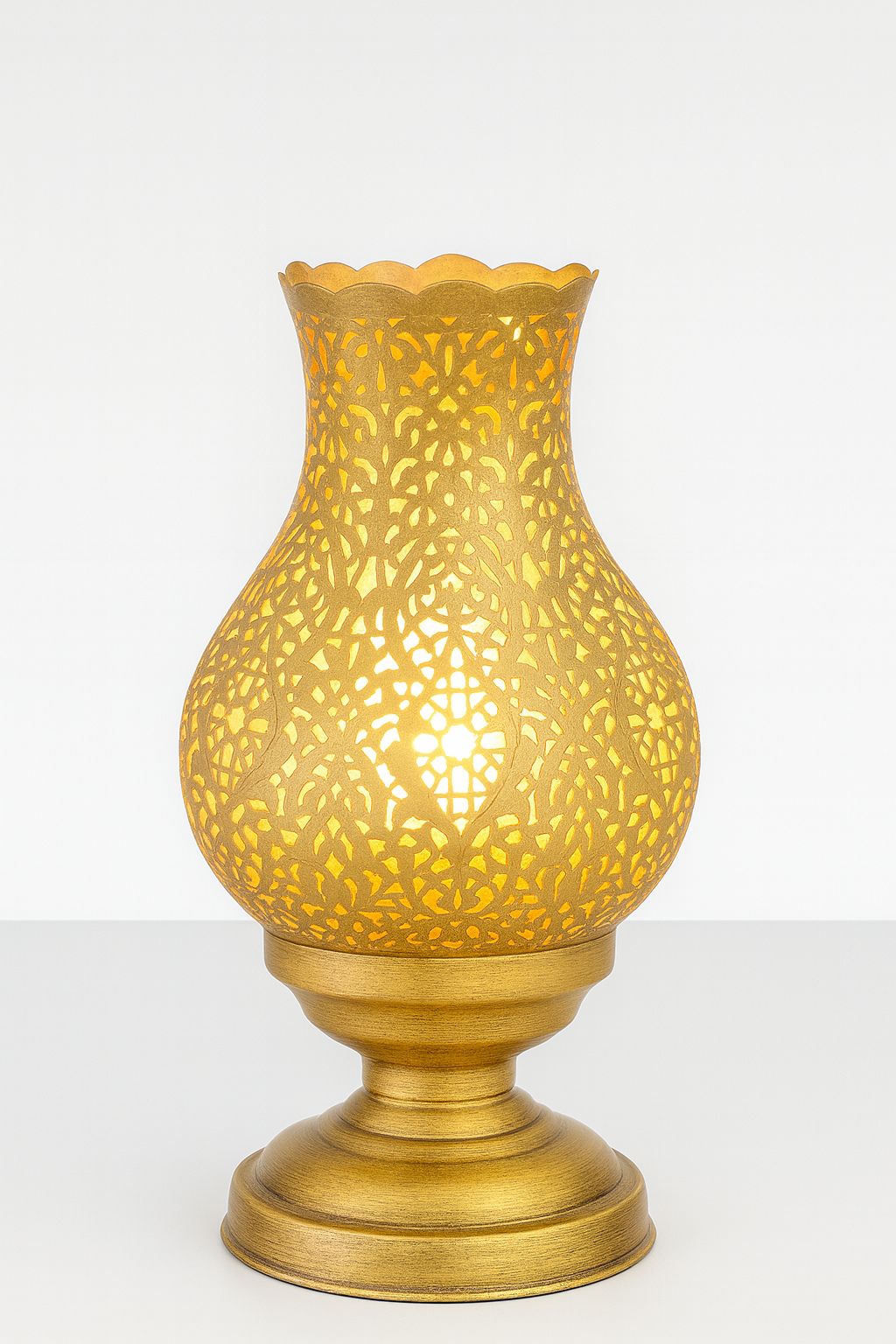 Flower of Light – Perforated Table Lamp